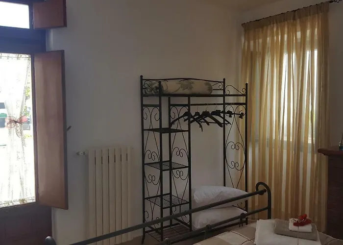 Trullo Amicizia Альберобелло